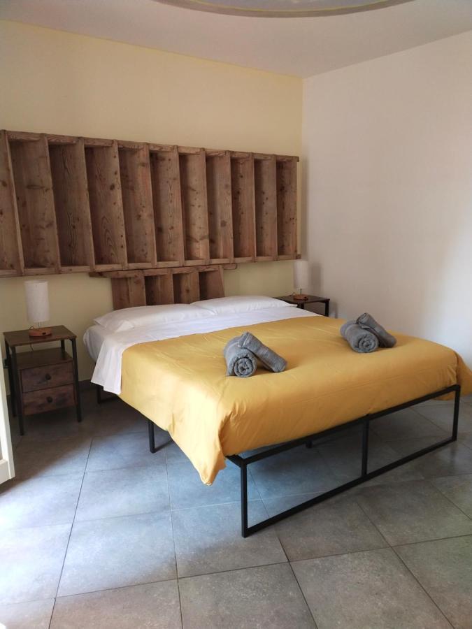La Tana Dell'Artista Hotel Arco Eksteriør billede