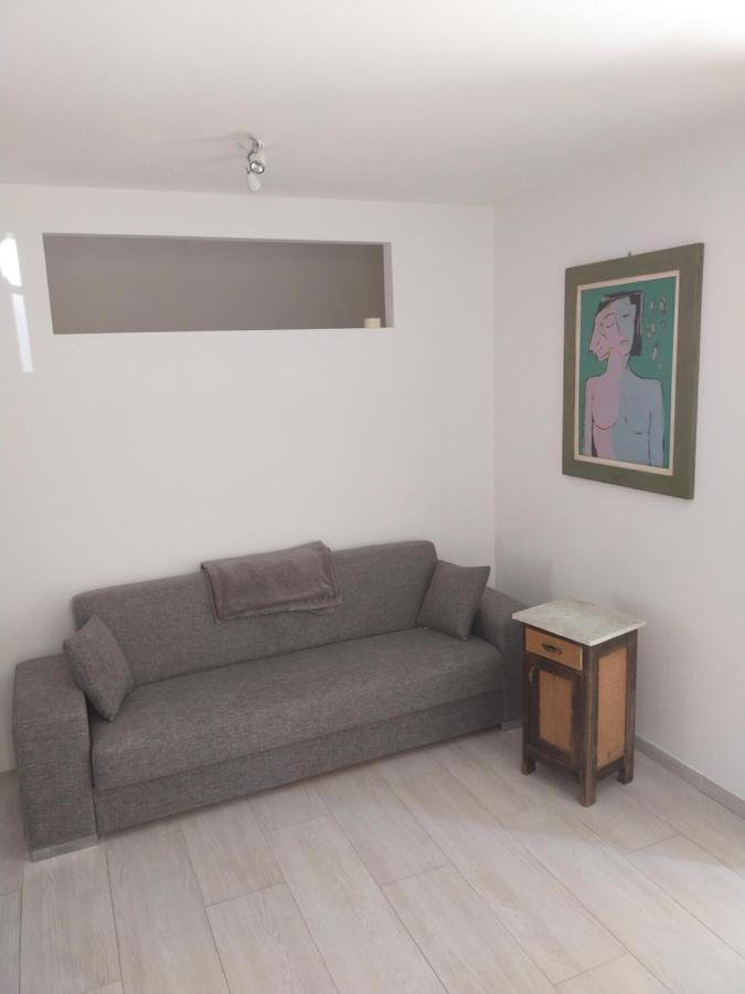 La Tana Dell'Artista Hotel Arco Eksteriør billede
